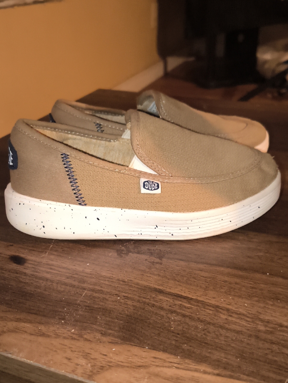 Heydude Sunapee Sport Youth Slip On Shoes Mesh Size 1 Brand New